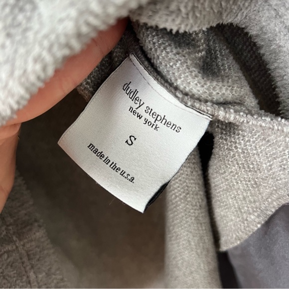 Dudley Stephens Cobble Hill Terry Fleece Turtleneck Pullover  Gray Grey Small - Picture 9 of 10